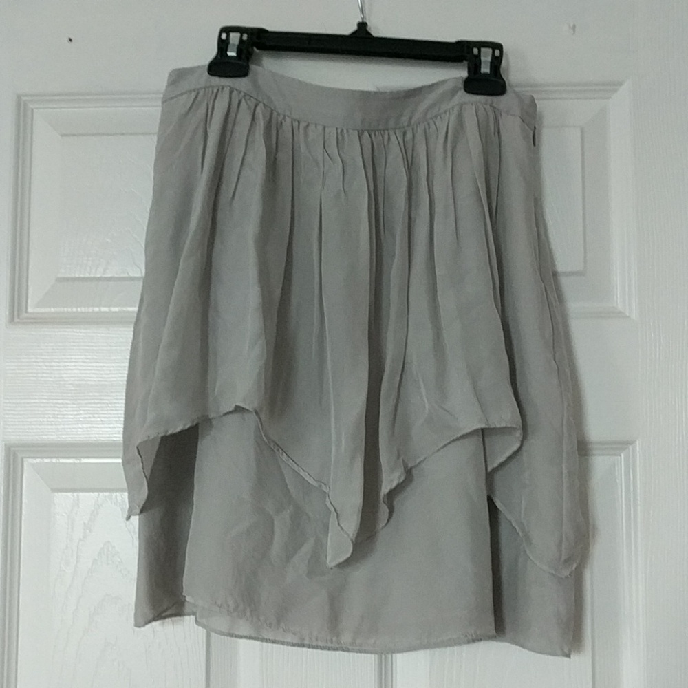 Banana republic silk gray skirt